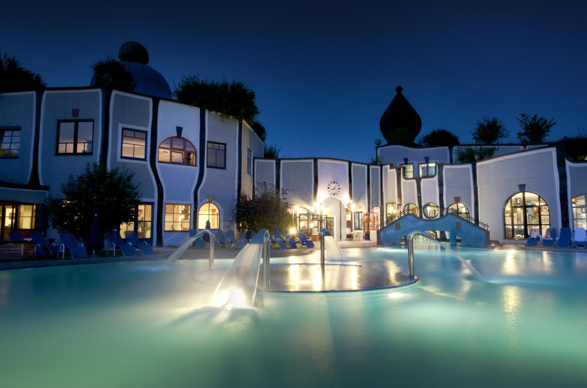 Hotel Rogner Bad Blumau Extérieur photo